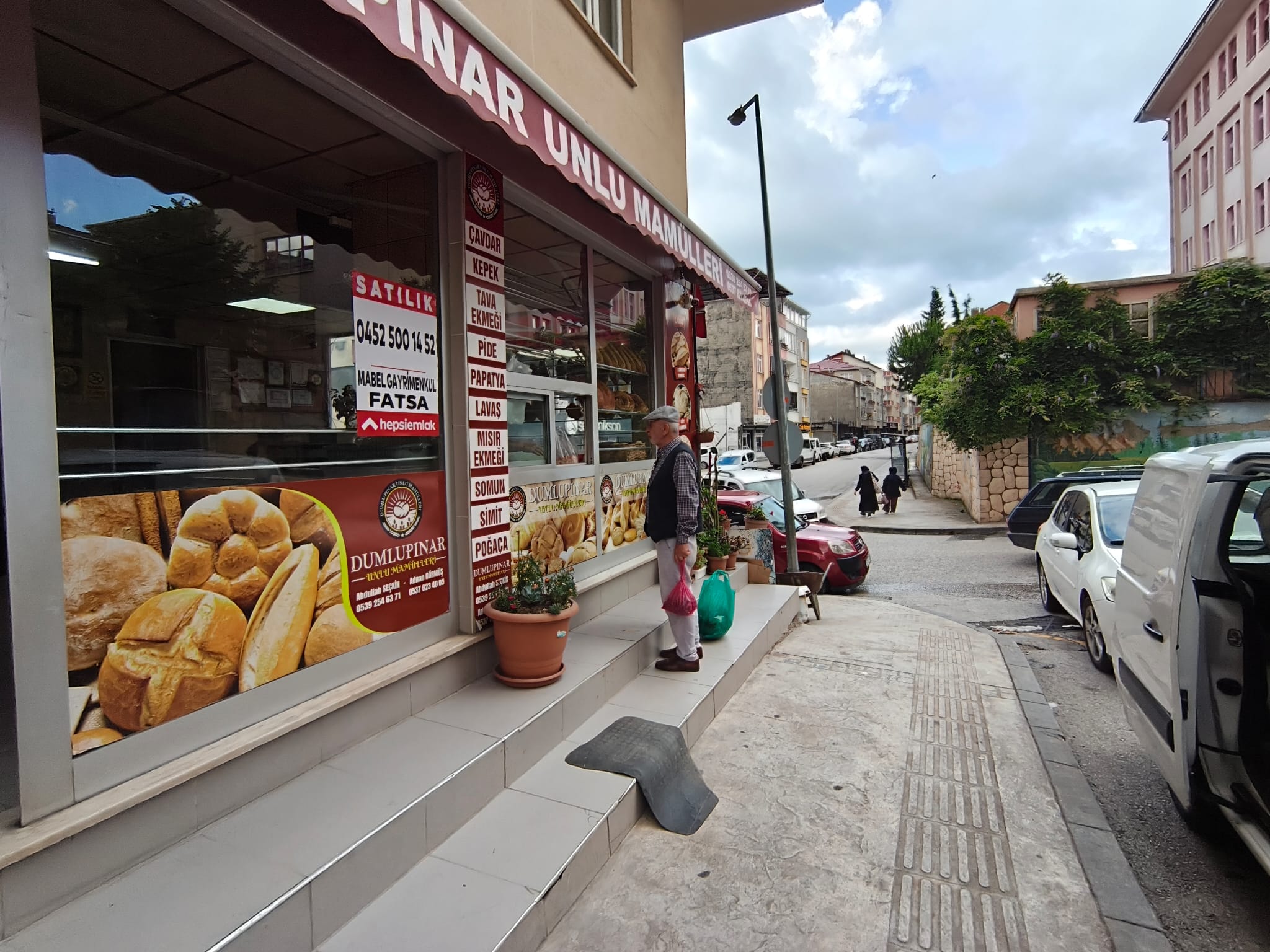DUMLUPINAR MAH. KIZ MESLEK KARŞISI İŞ YERİ SATILI FIRIN